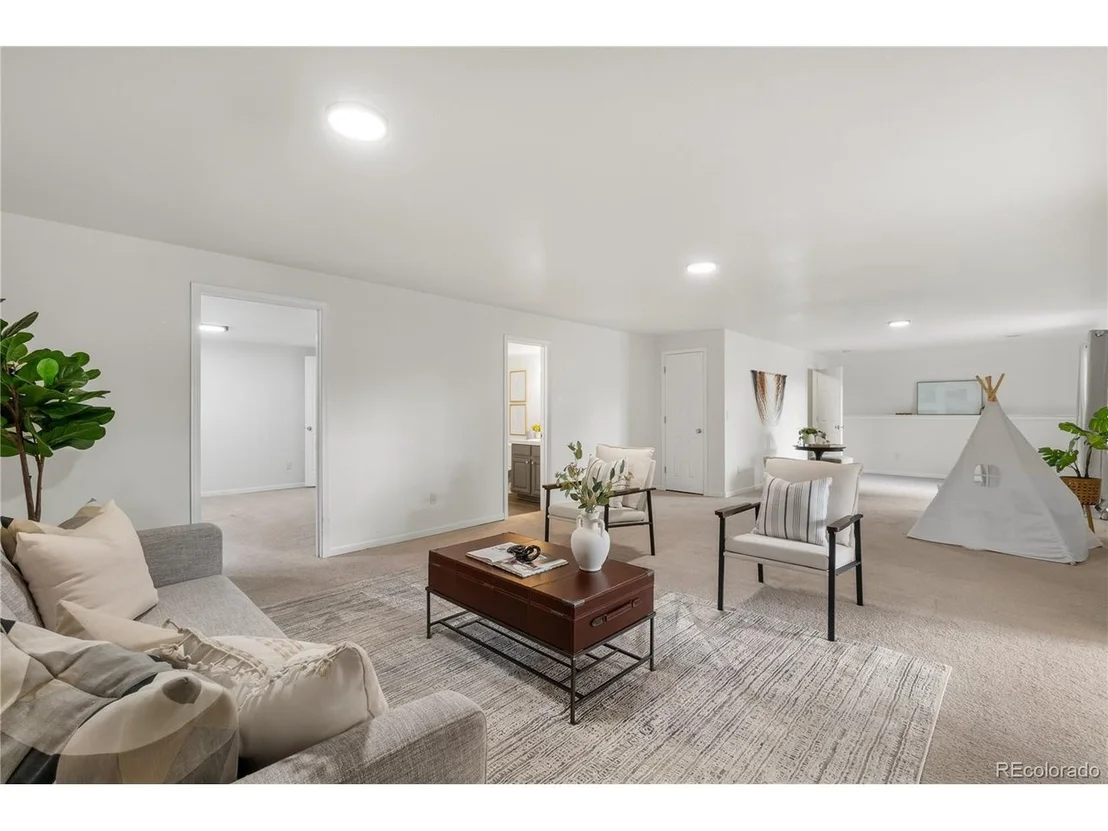 Photo of 2282 Birdie Dr