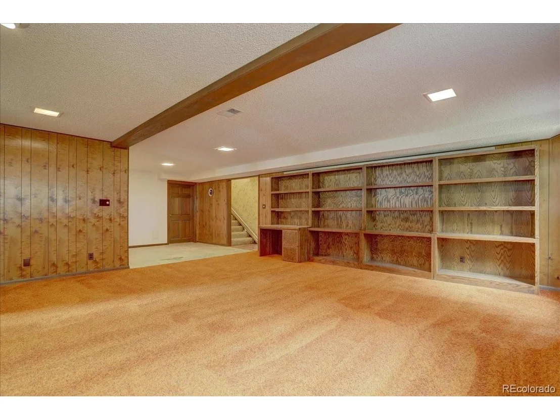 Photo of 7187 Overbrook Dr