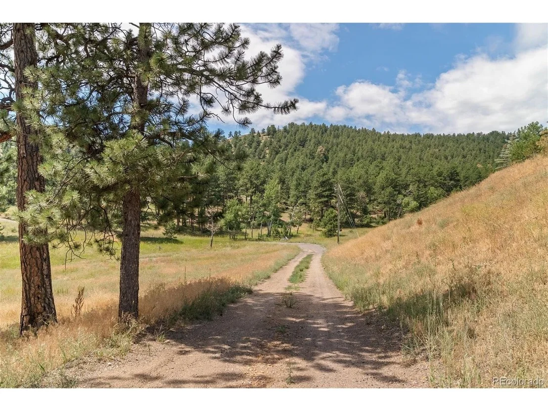 Photo of 1053 Red Moon Rd