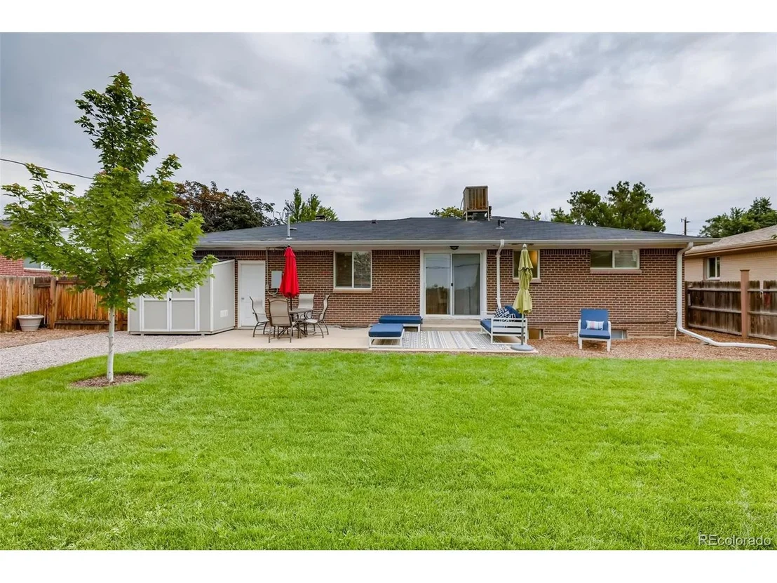 Photo of 4380 Shaw Blvd