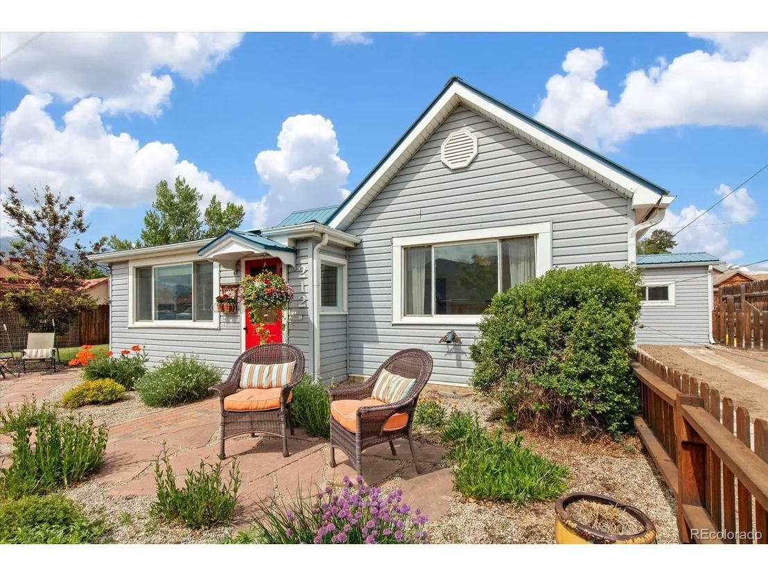Photo of 212 Blake St