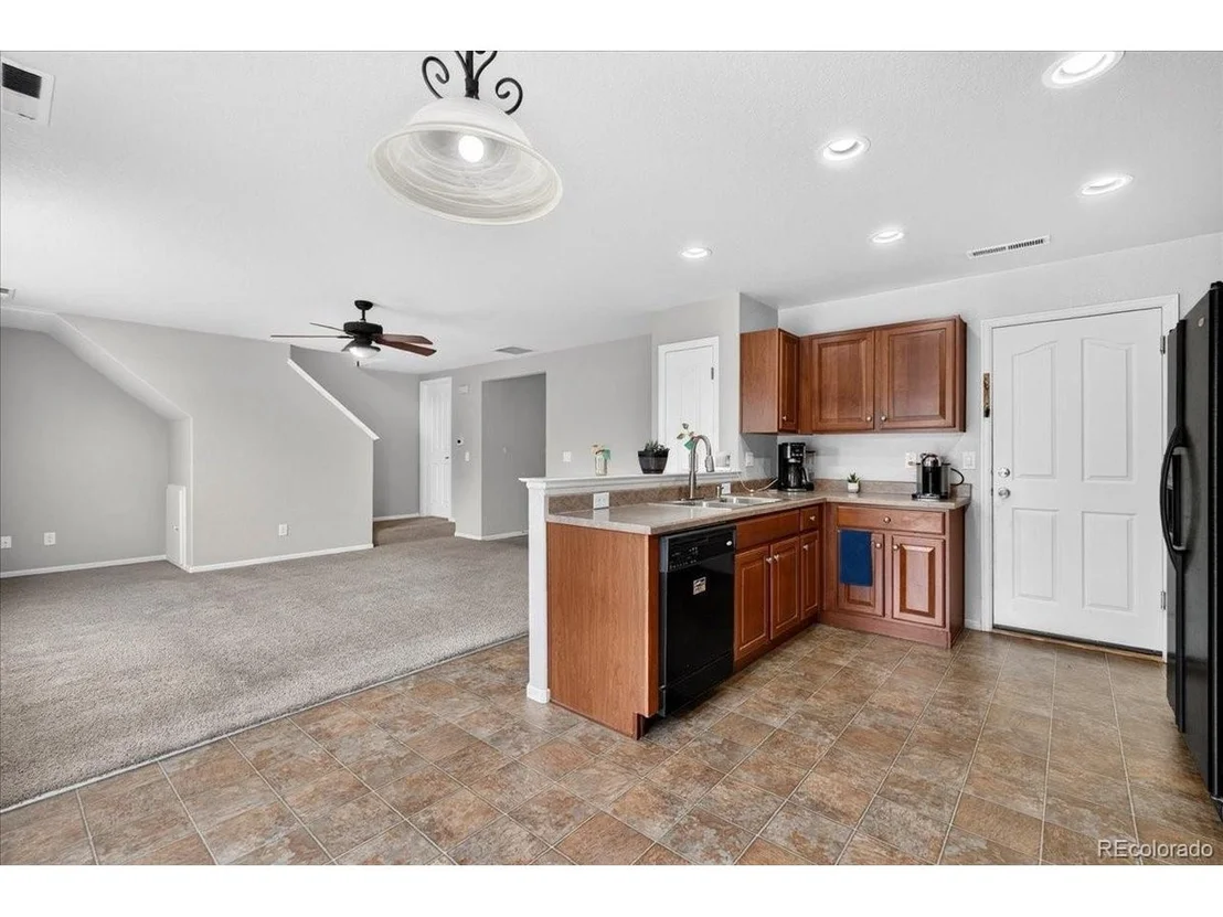 Photo of 800 Willow Dr