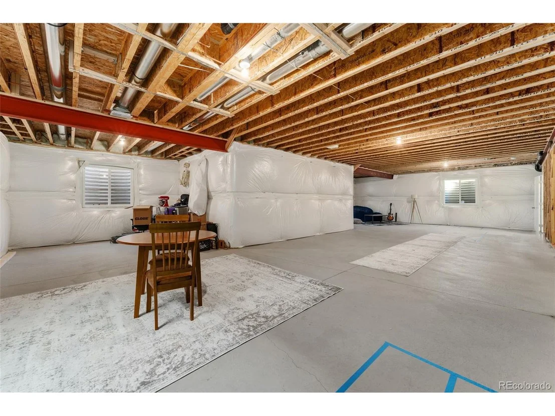 Photo of 6069 Long Branch Dr