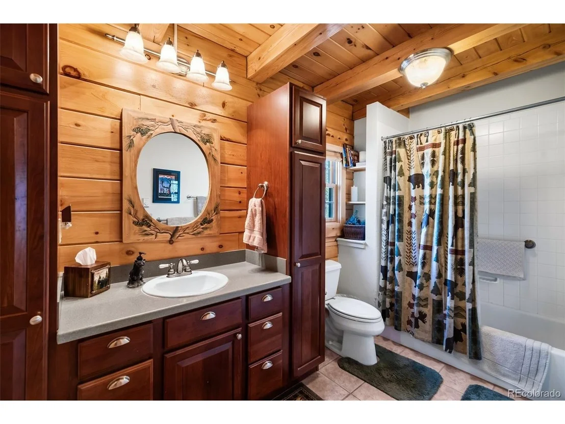Photo of 485 Longbow Dr