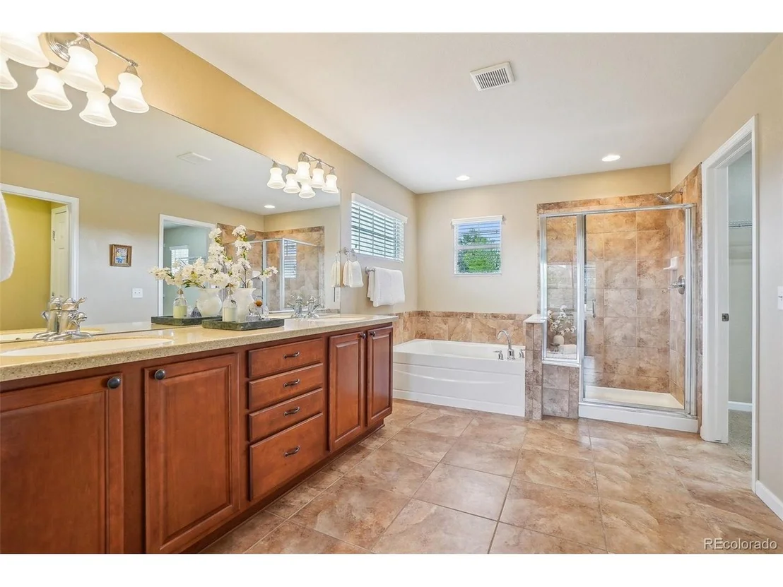 Photo of 2605 Gray Wolf Loop