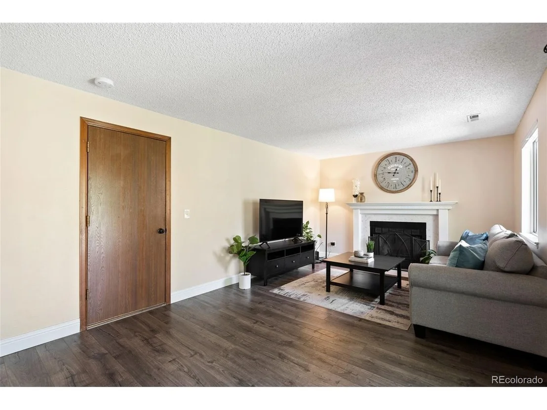 Photo of 305 Mulberry Cir
