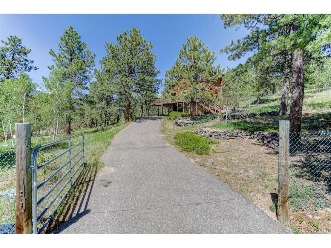 Photo of 606 Clark Rd
