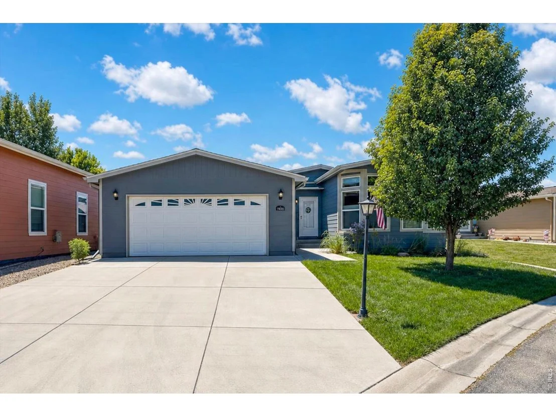 Photo of 7920 Mountain View Dr