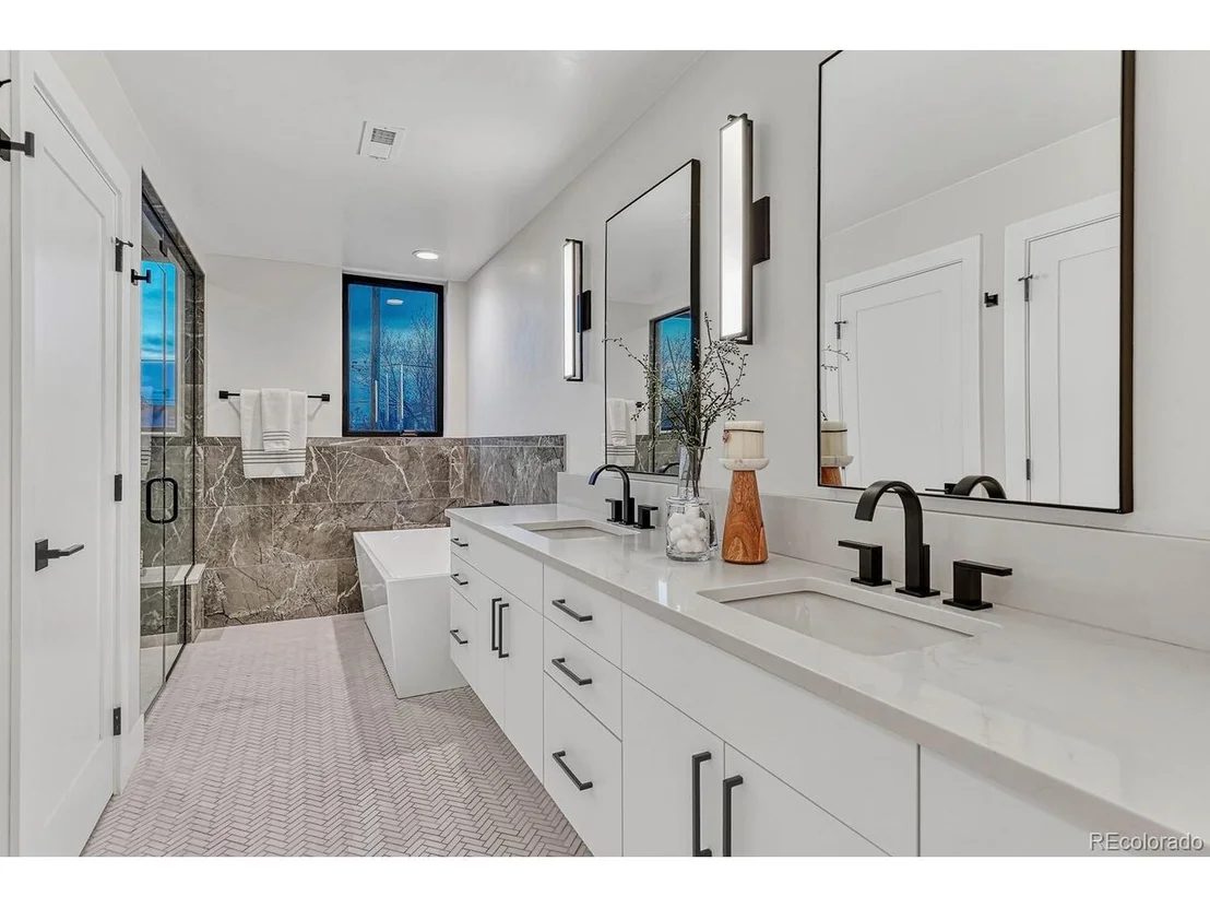 Photo of 2109 Perry St