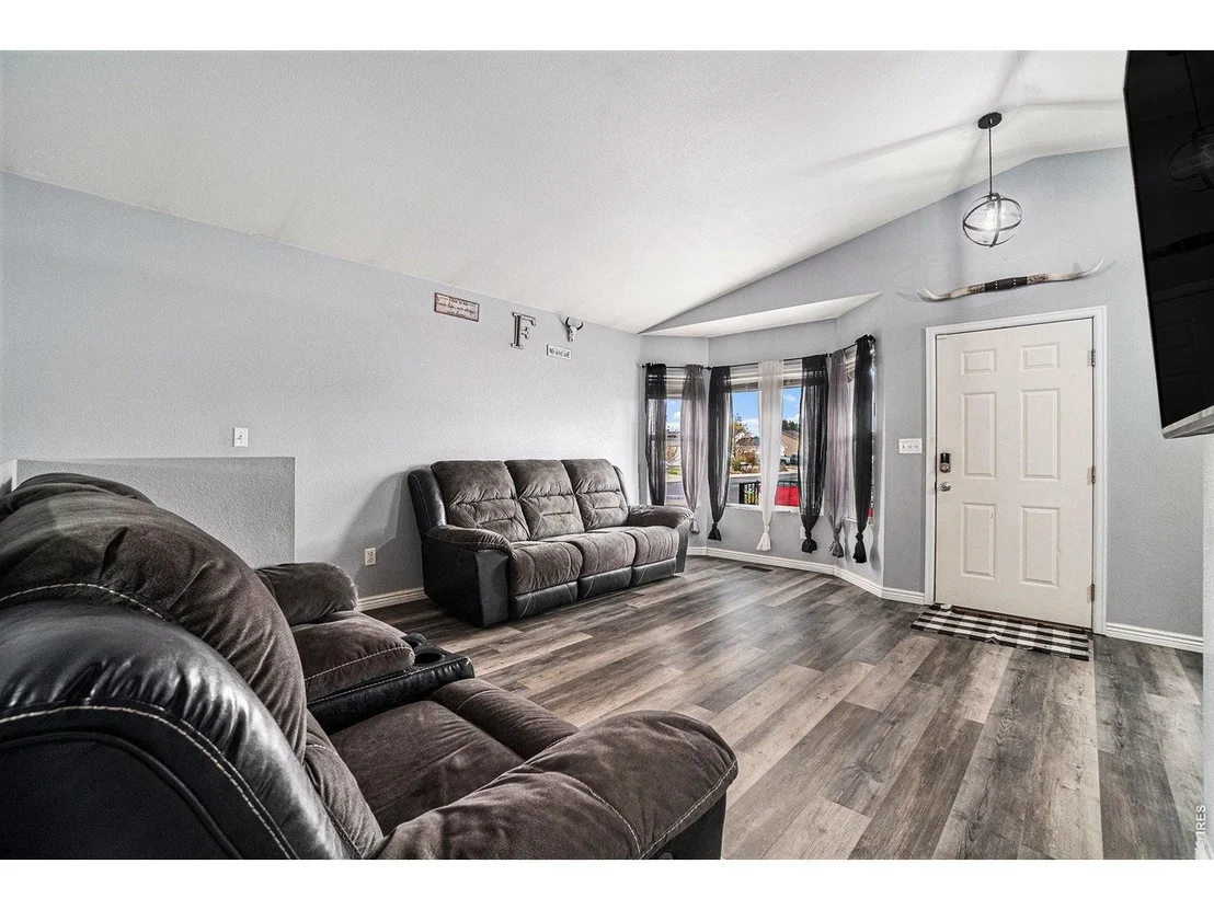 Photo of 2601 Alpine Ave
