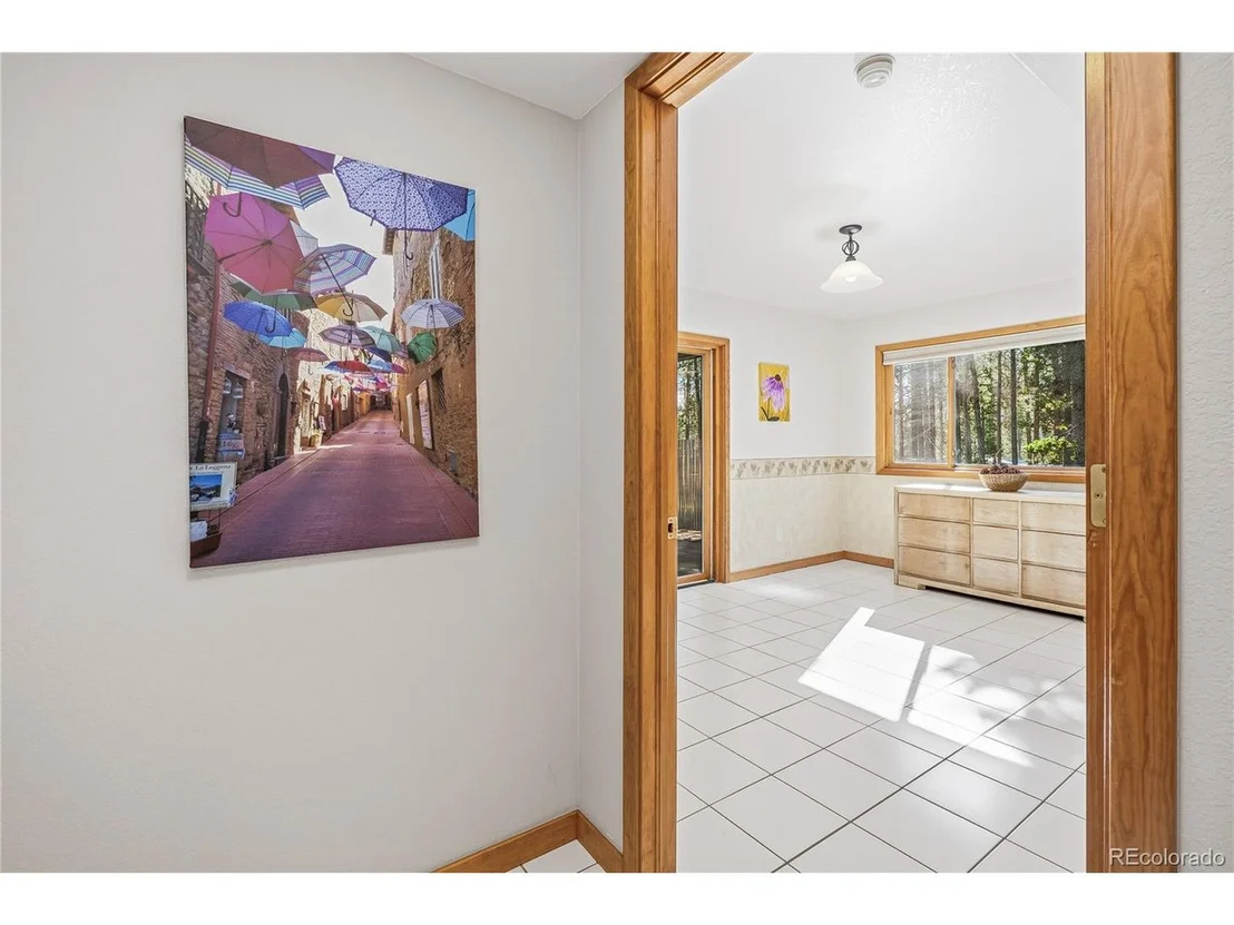 Photo of 9274 Sandy Ln