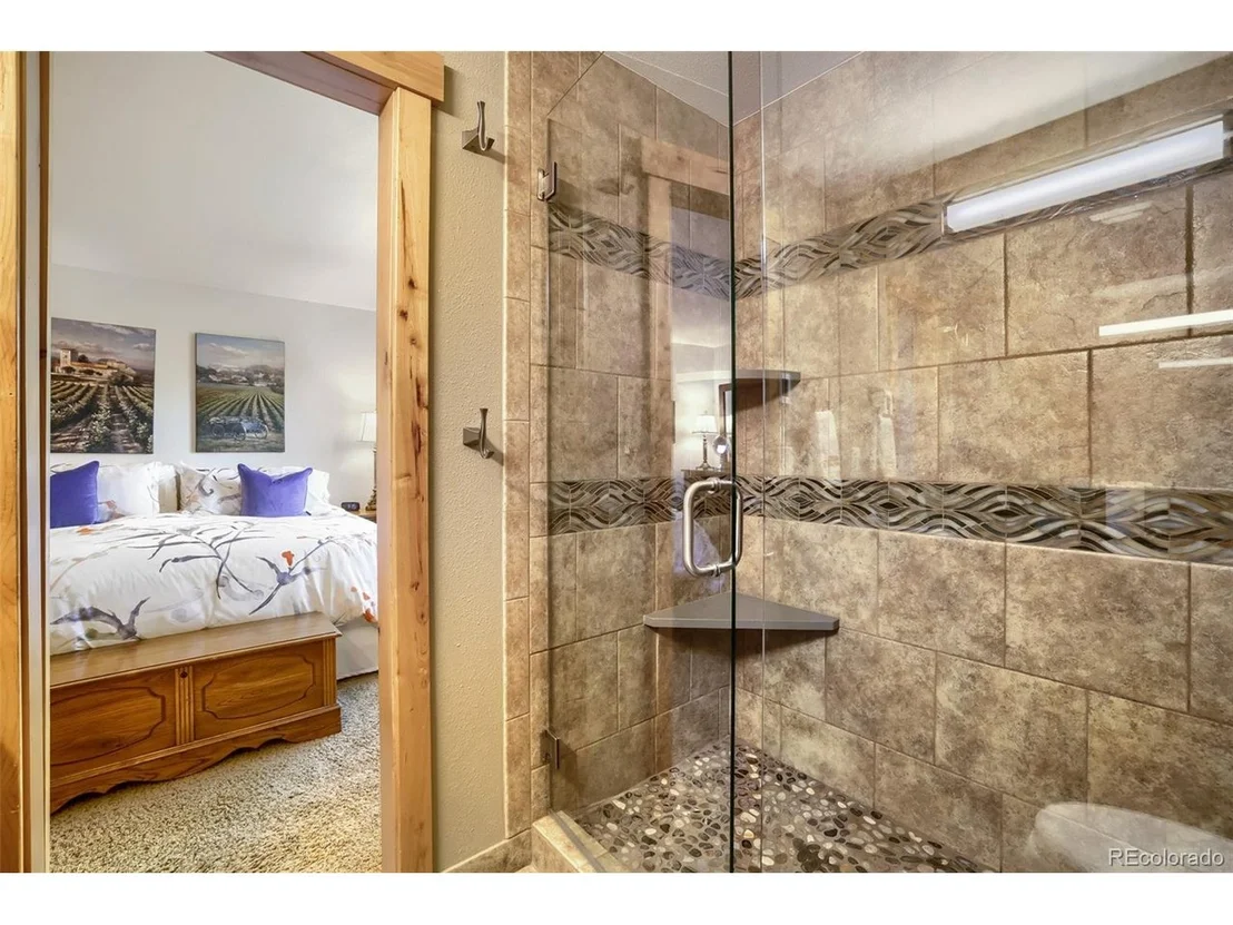 Photo of 460 W Coyote Dr