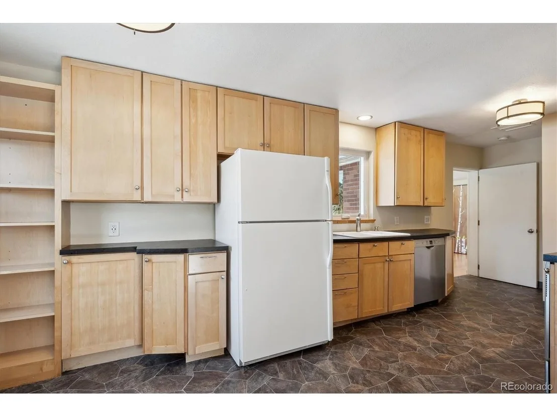 Photo of 3044 Eudora St