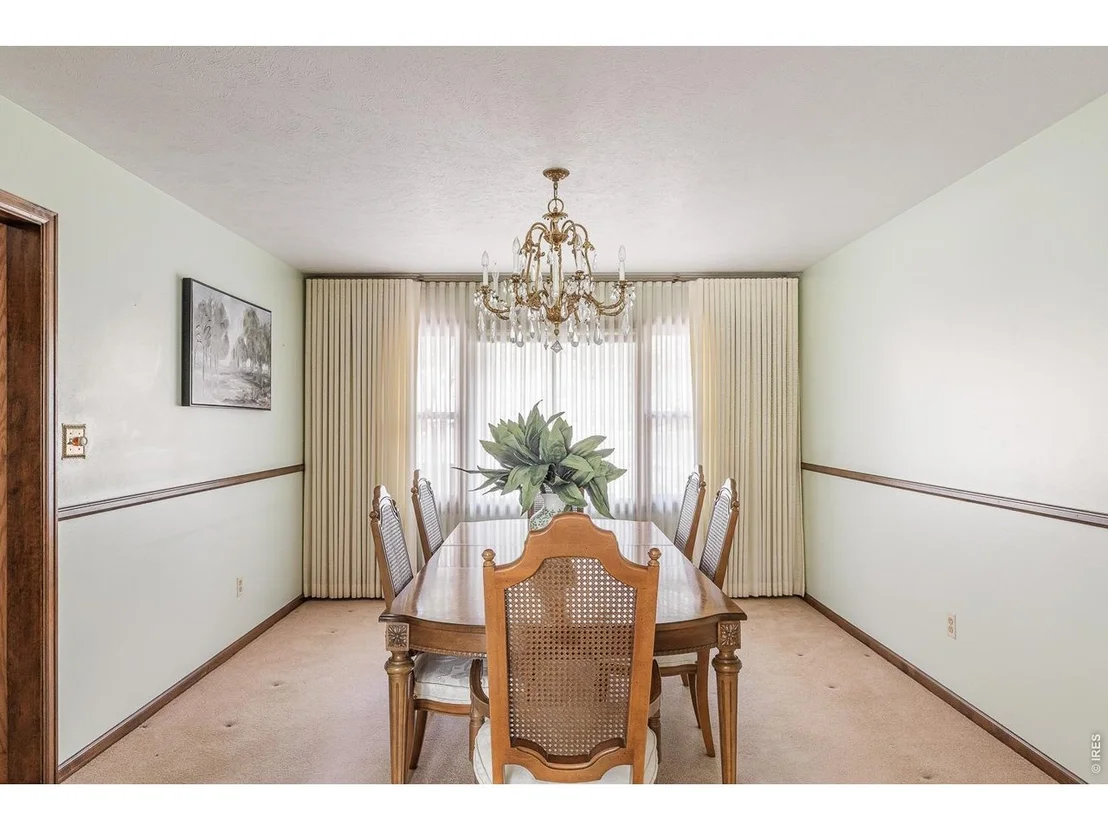 Photo of 6686 Apache Ct