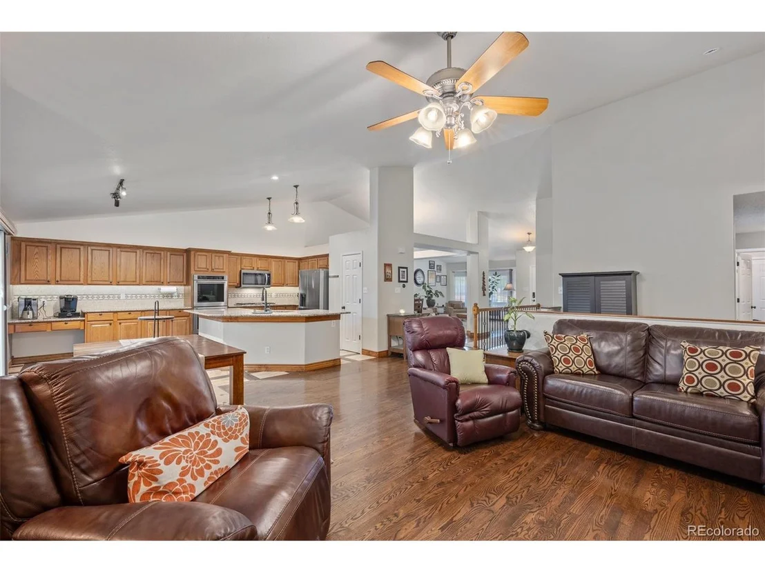 Photo of 6758 Sunburst Ave