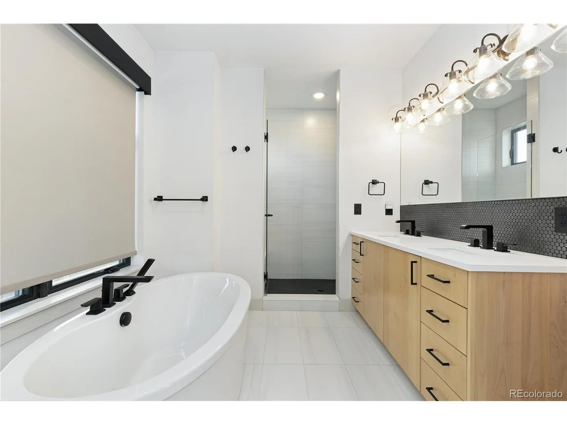 Photo of 8677 Summerlin Pl