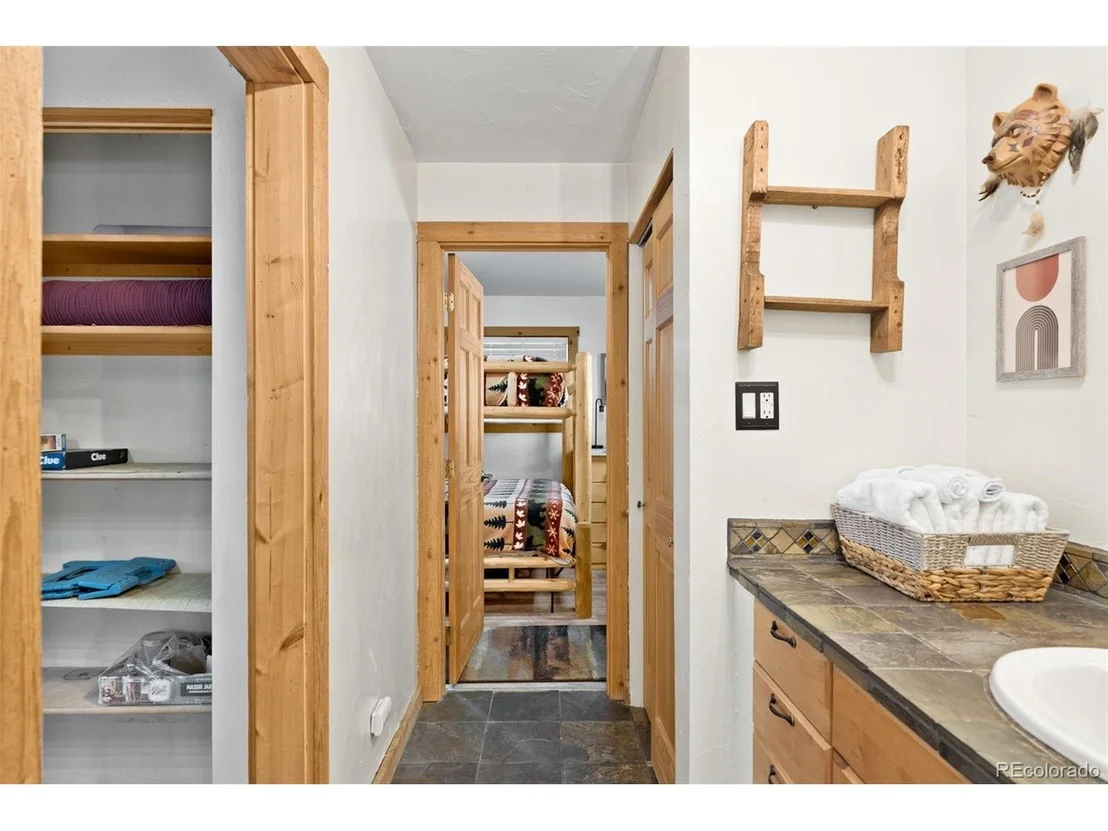 Photo of 38 Brook Dr