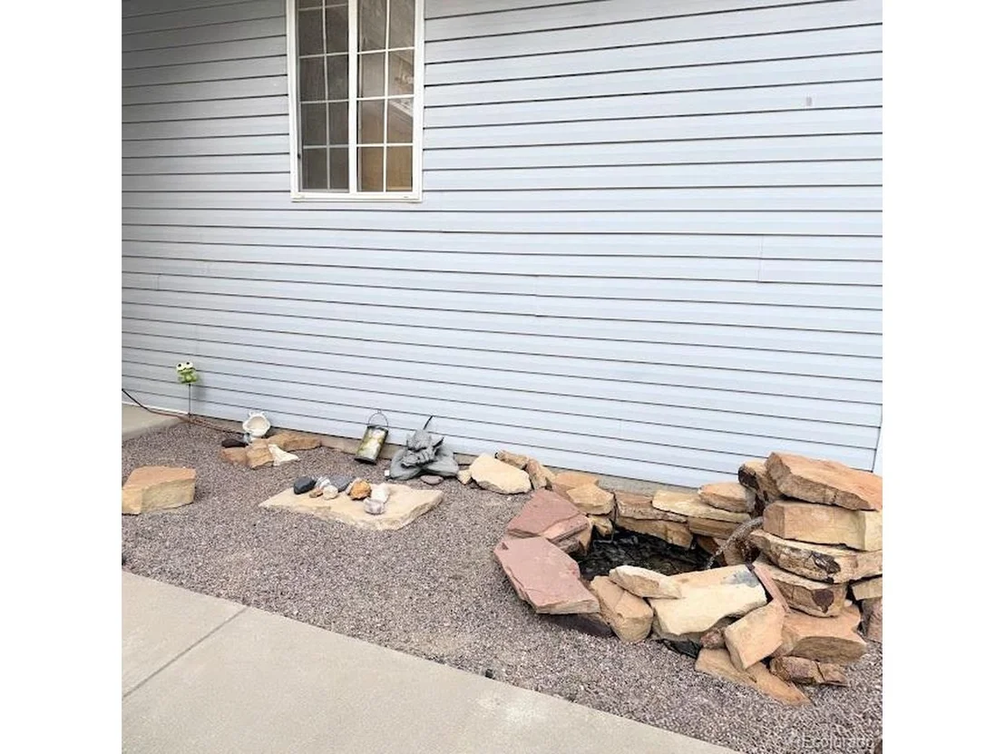 Photo of 2730 Cirque Way