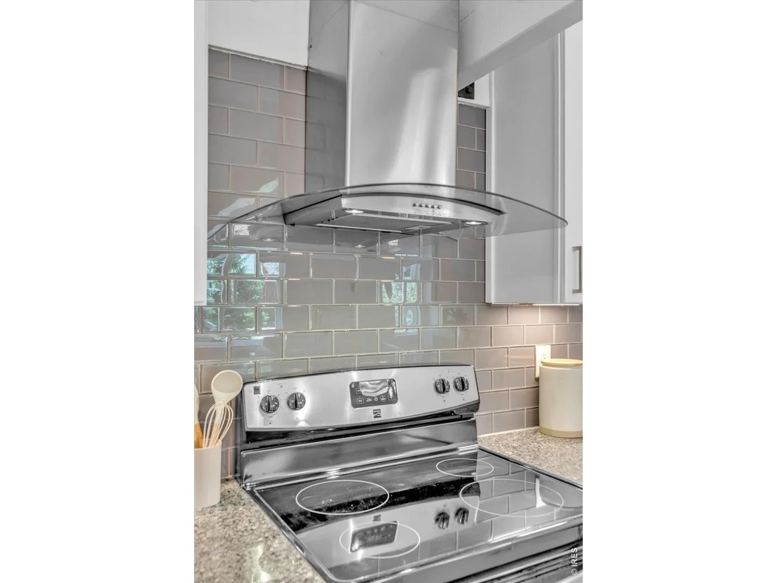 Photo of 1490 Chambers Dr