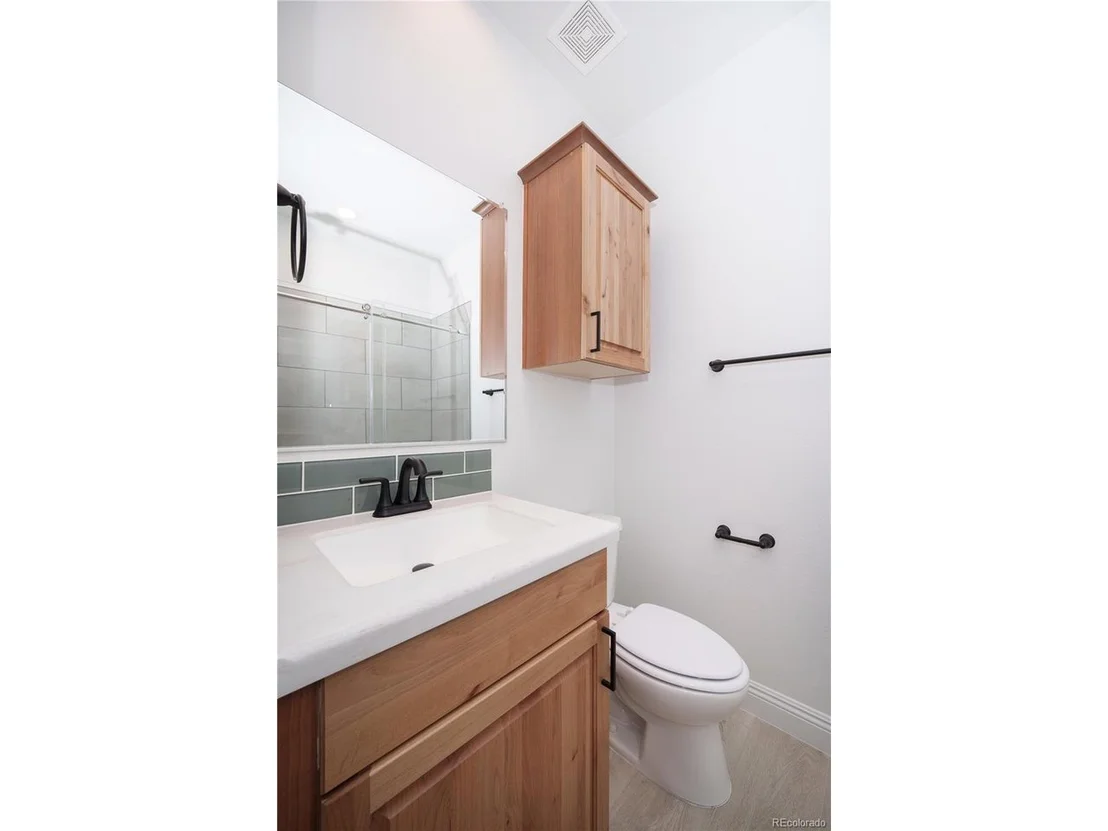 Photo of 125 Brooklyn Cir