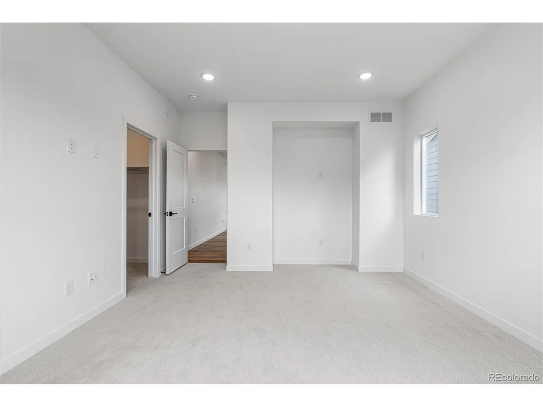 Photo of 356 Fox Ln