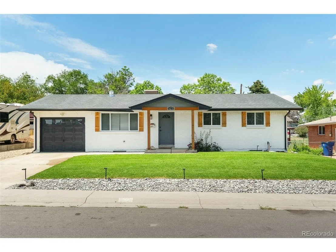 Photo of 8271 Bluebell Way