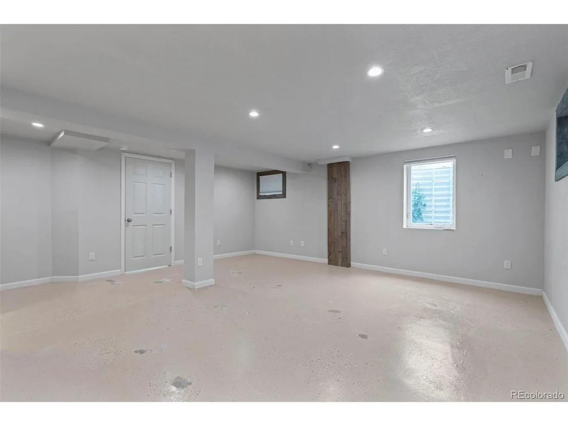 Photo of 8348 W 77th Way
