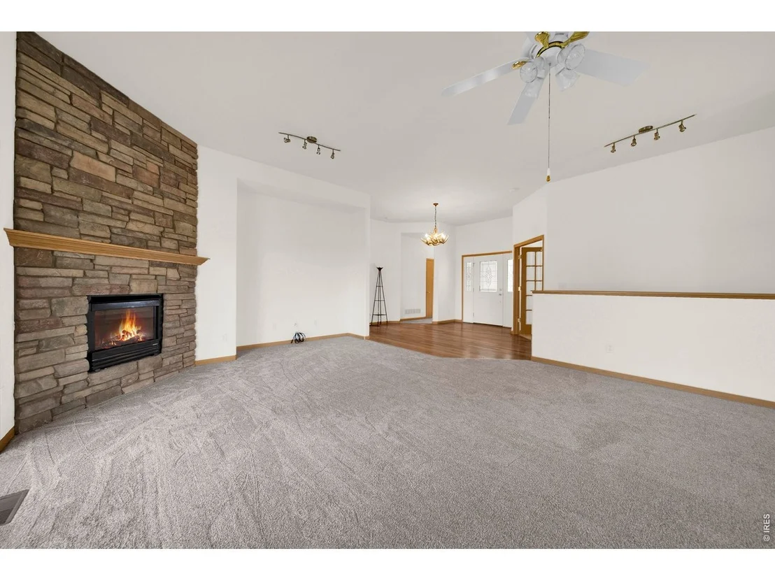 Photo of 12 Trailside Dr