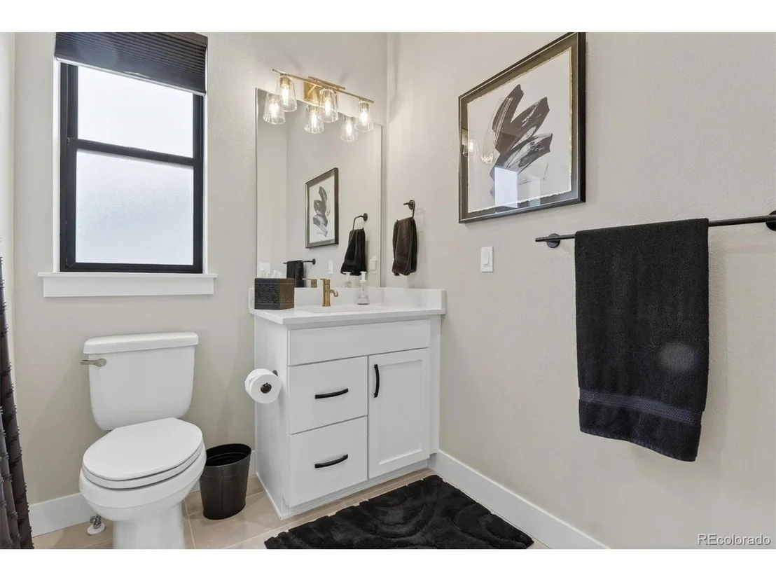 Photo of 1751 Barefoot Dr