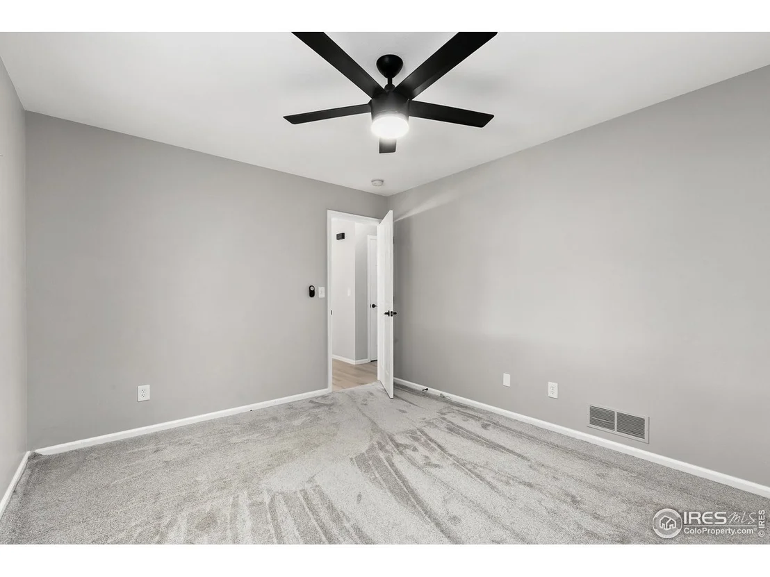 Photo of 1069 Pinyon Dr