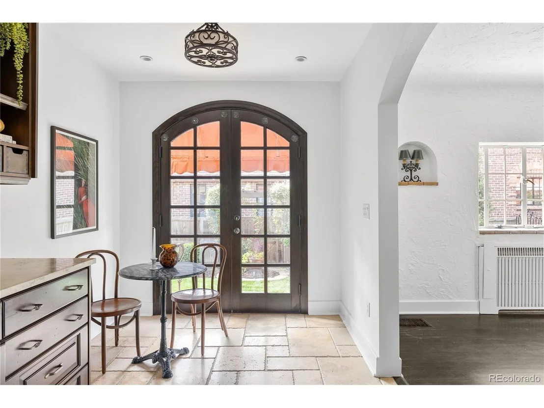 Photo of 150 Ash St