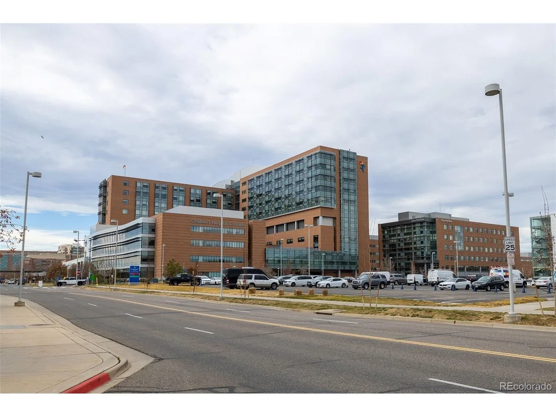 Photo of Unit 1007 at 2201 Sable Blvd