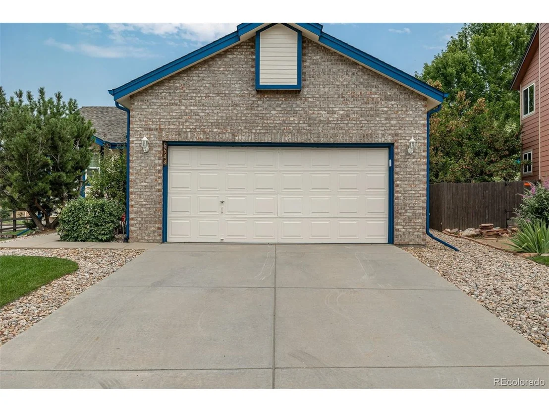 Photo of 6544 Deframe Way