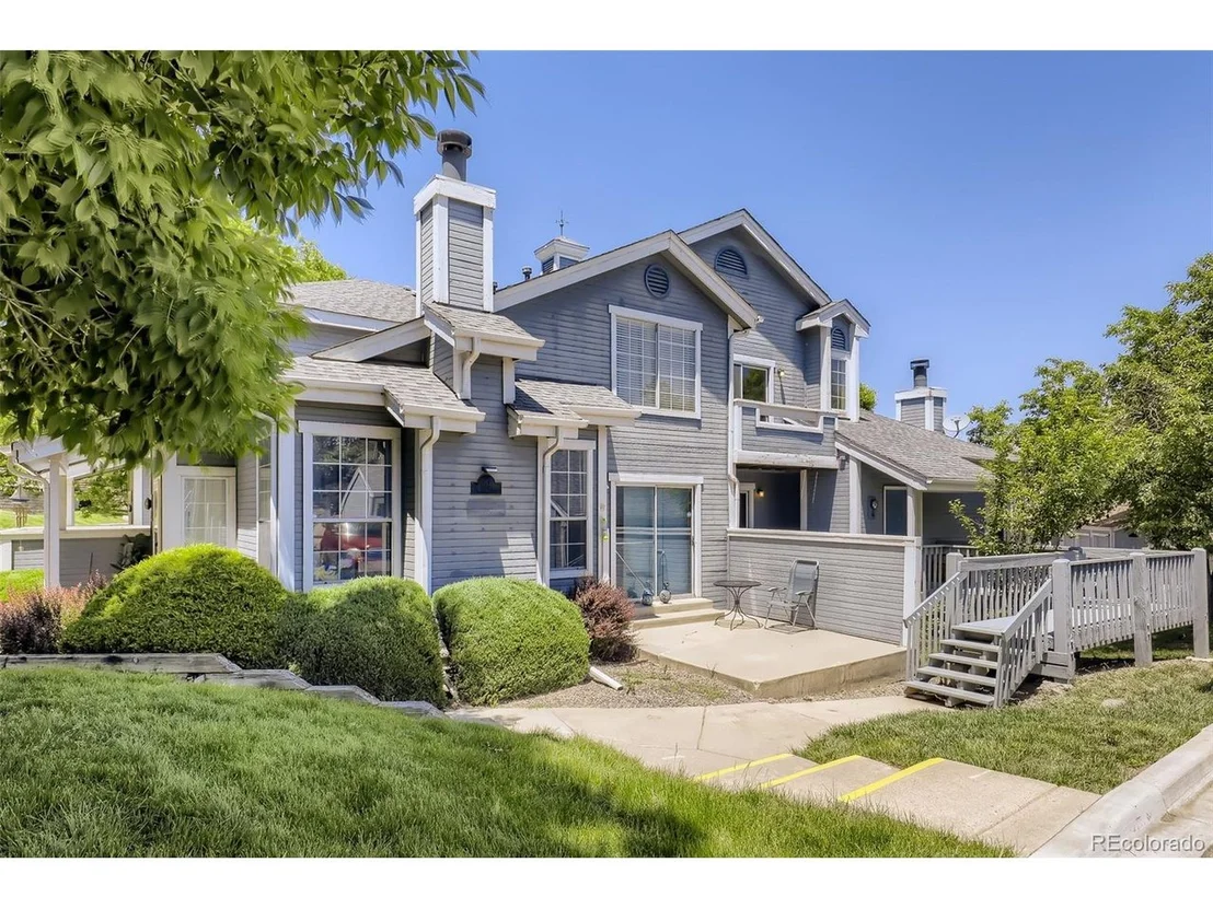 Photo of Unit 4 at 6871 Xavier Cir