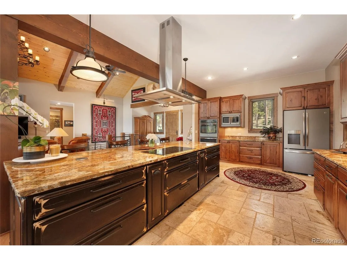 Photo of 338 County Road 511