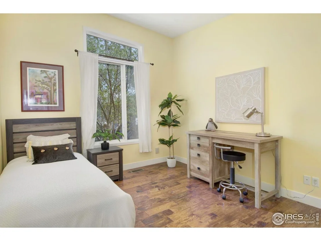 Photo of 1025 Neon Forest Cir