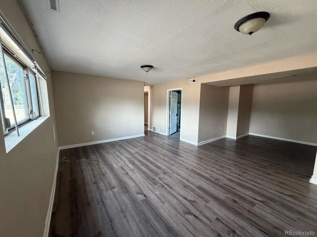 Photo of 522 Clearview Dr
