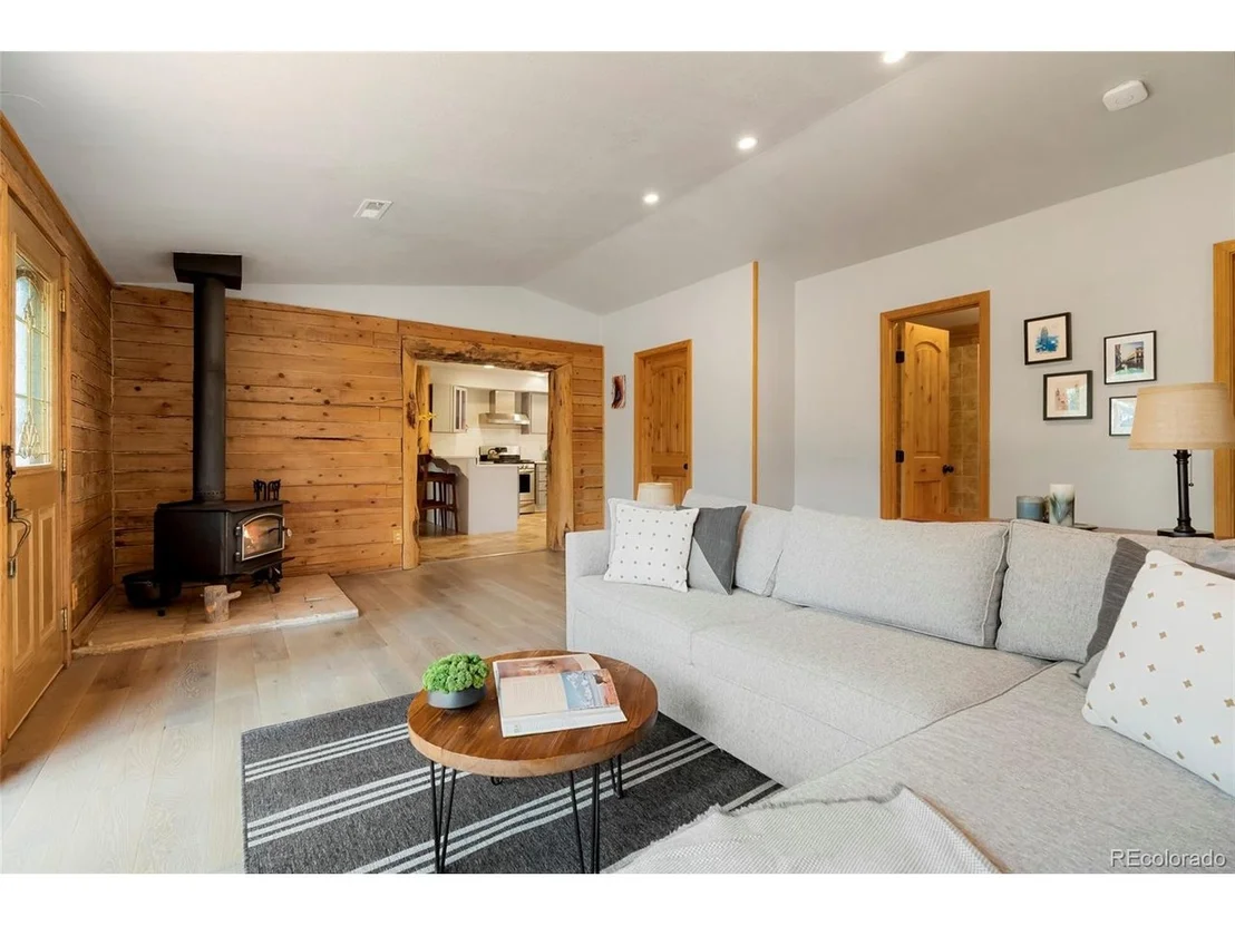 Photo of 302 Miners Way