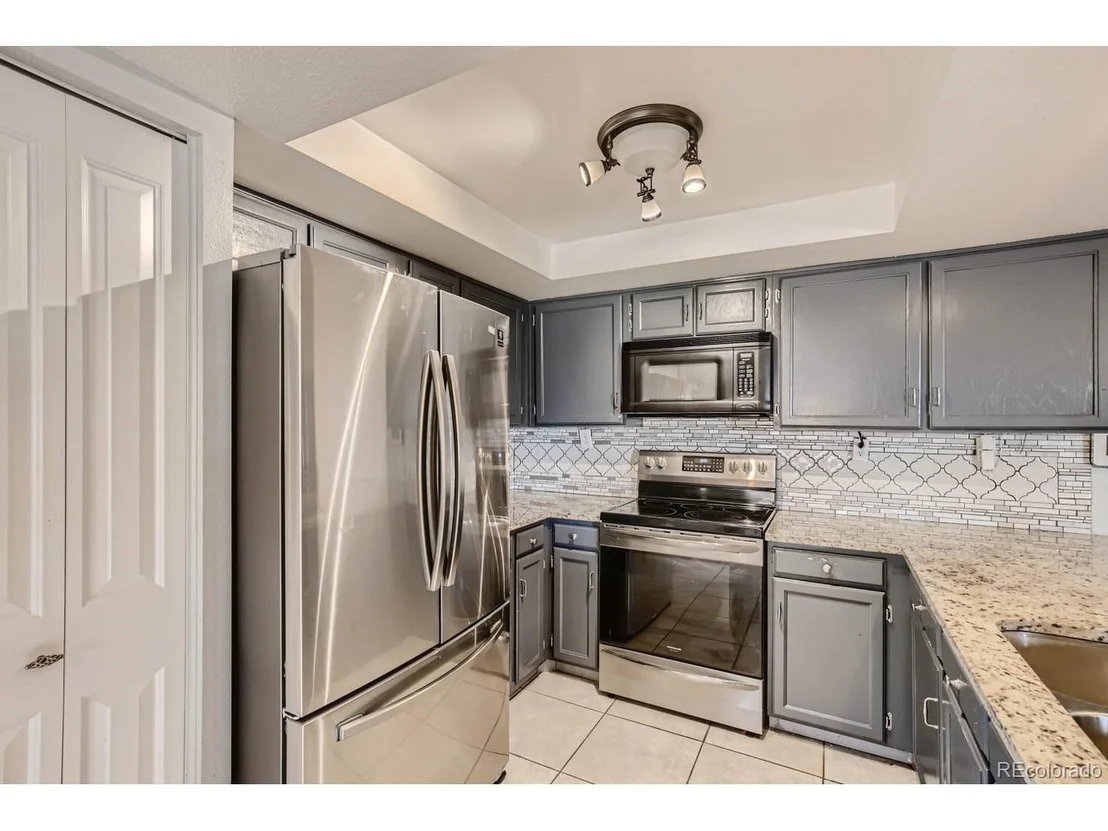 Photo of 4413 E 107th Cir