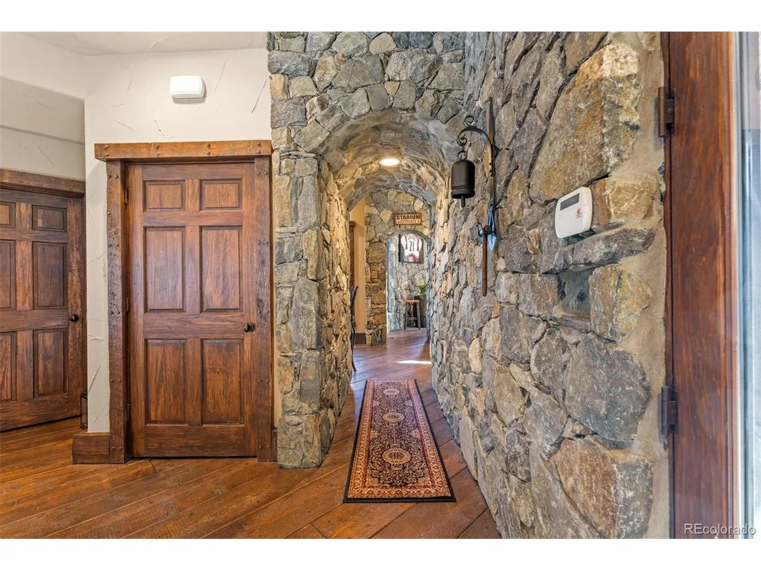Photo of 142 Outpost Ln