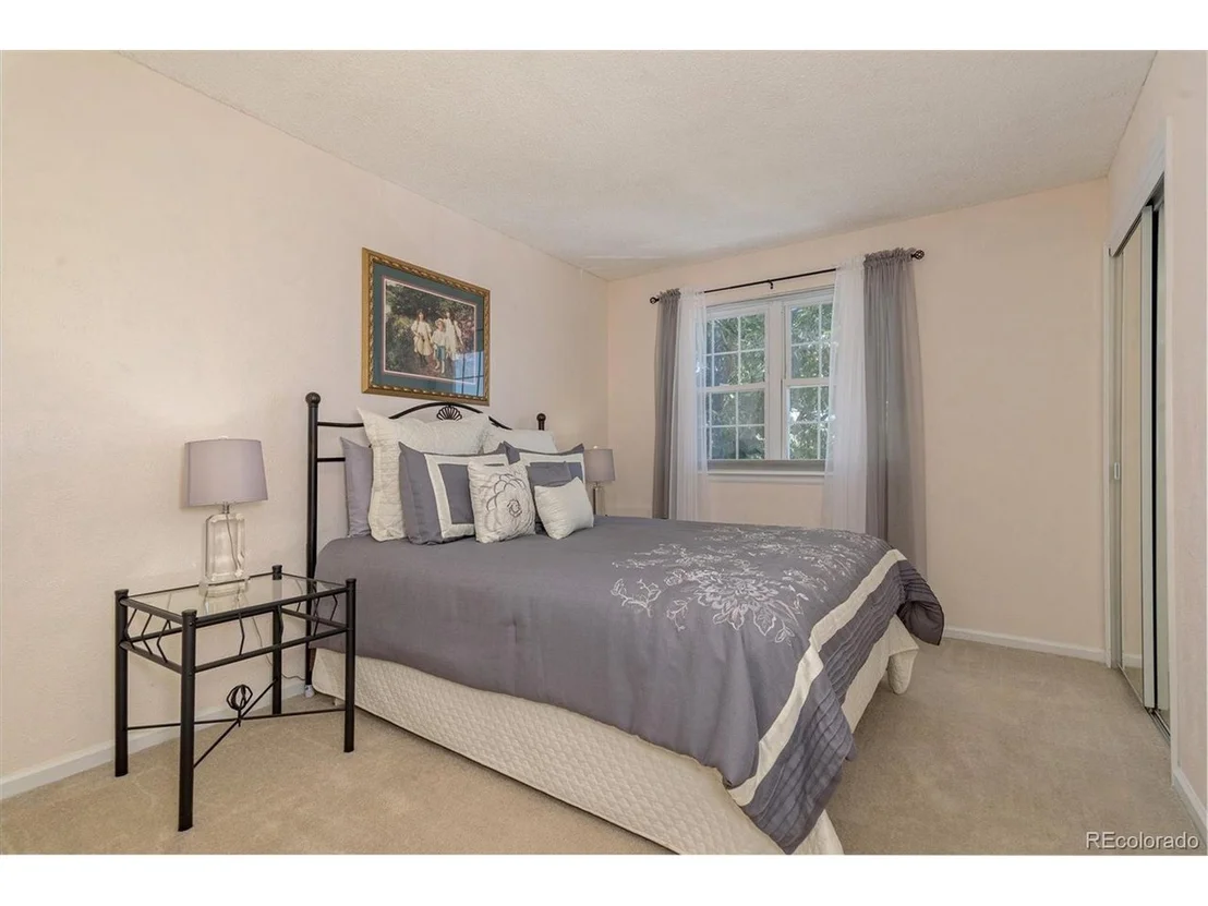 Photo of 12801 Clermont St
