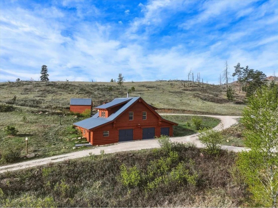Photo of 1652 Eiger Rd