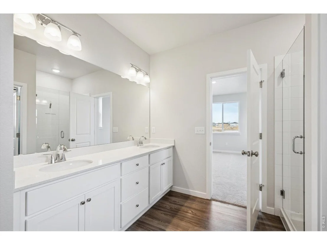Photo of 815 Kettlepond Way