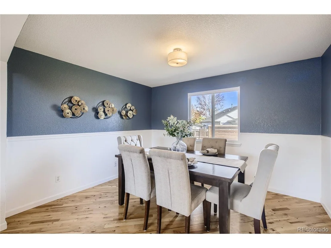 Photo of 5378 Bear Ct