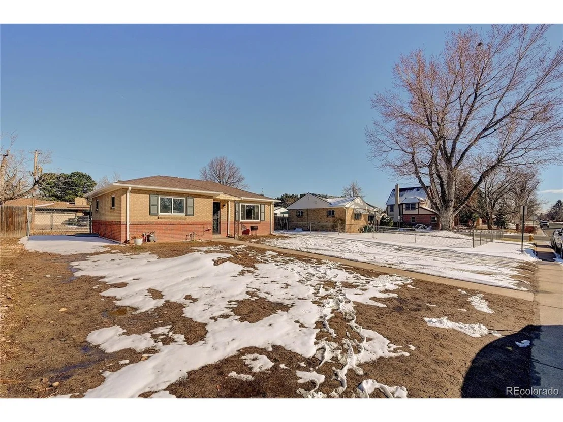 Photo of 3010 Locust St