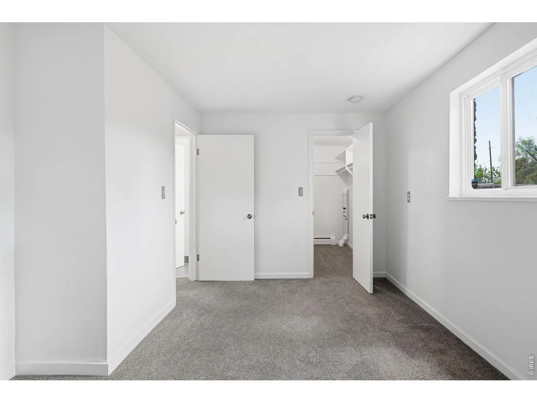 Photo of 878 Morgan Dr