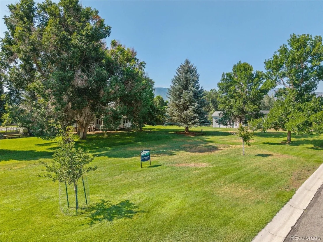 Photo of 1326 Angelview Cir
