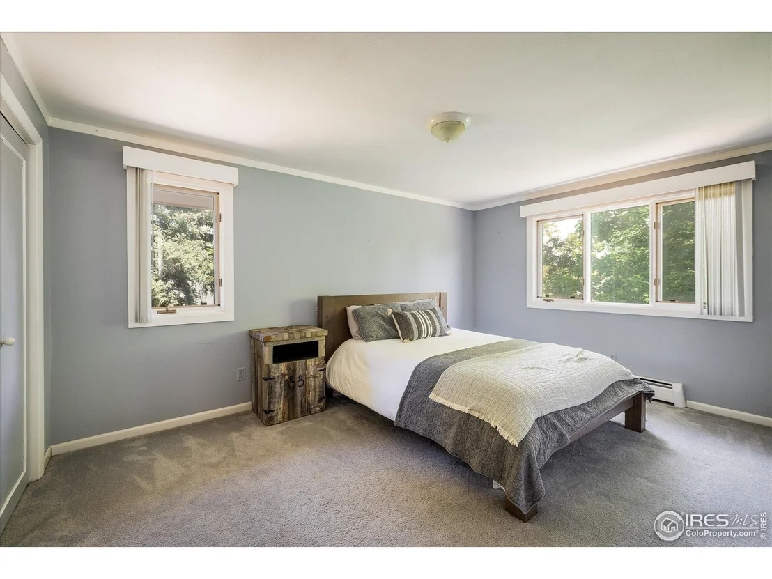 Photo of 2117 Stonehenge Cir