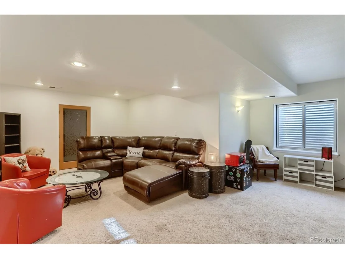 Photo of 10227 Echo Cir