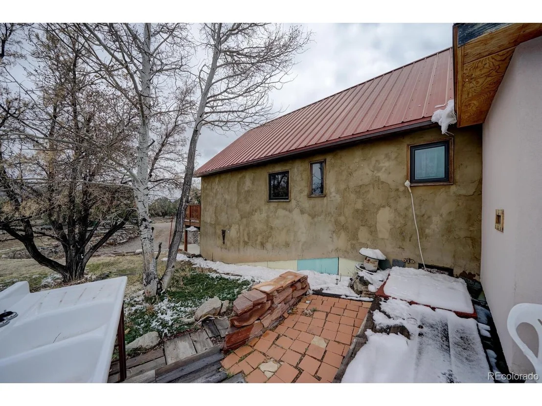 Photo of 6485 Divide Dr